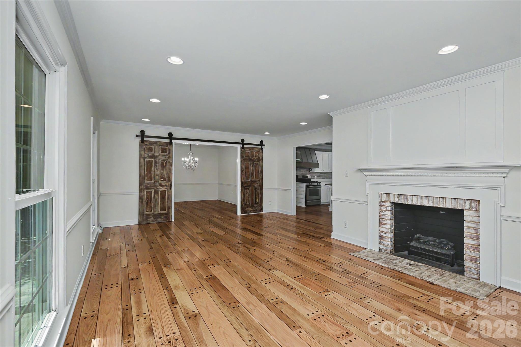 6117 Cherry Tree Lane — Charlotte