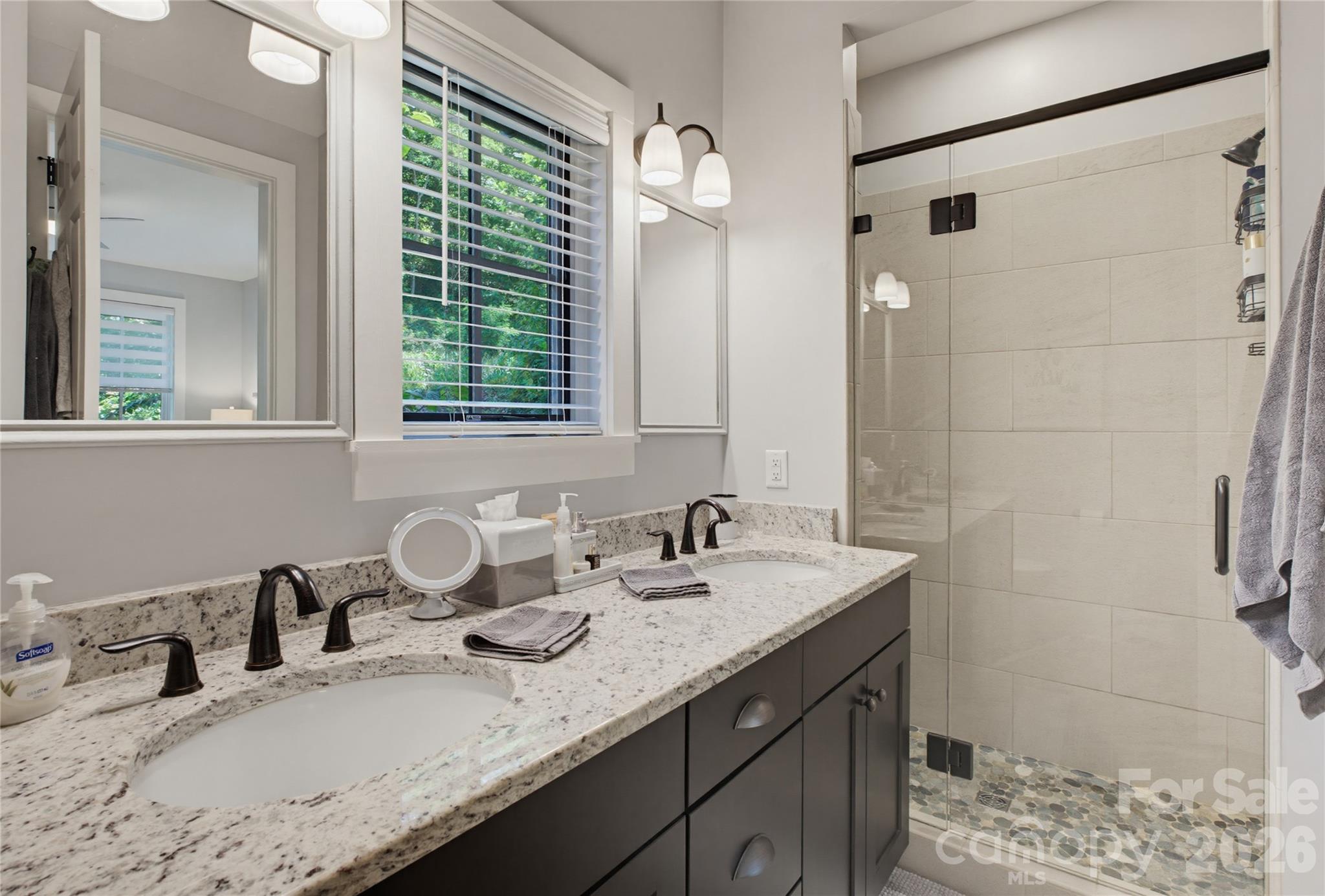 561 Harbor Ridge Drive — Tuckasegee