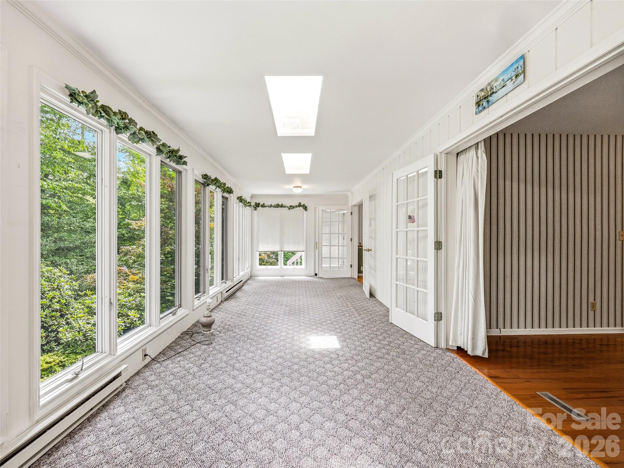 126 Surry Lane — Hendersonville