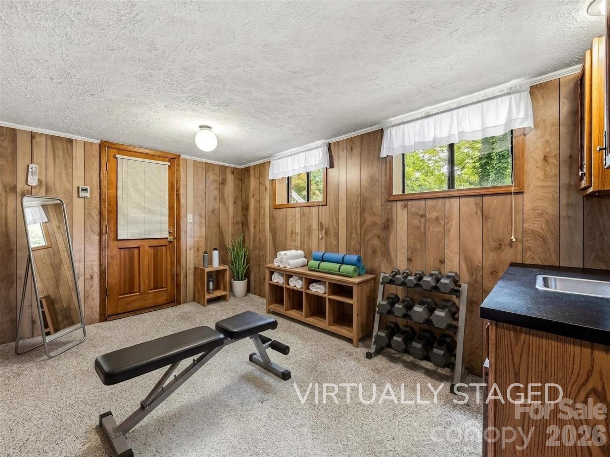 126 Surry Lane — Hendersonville