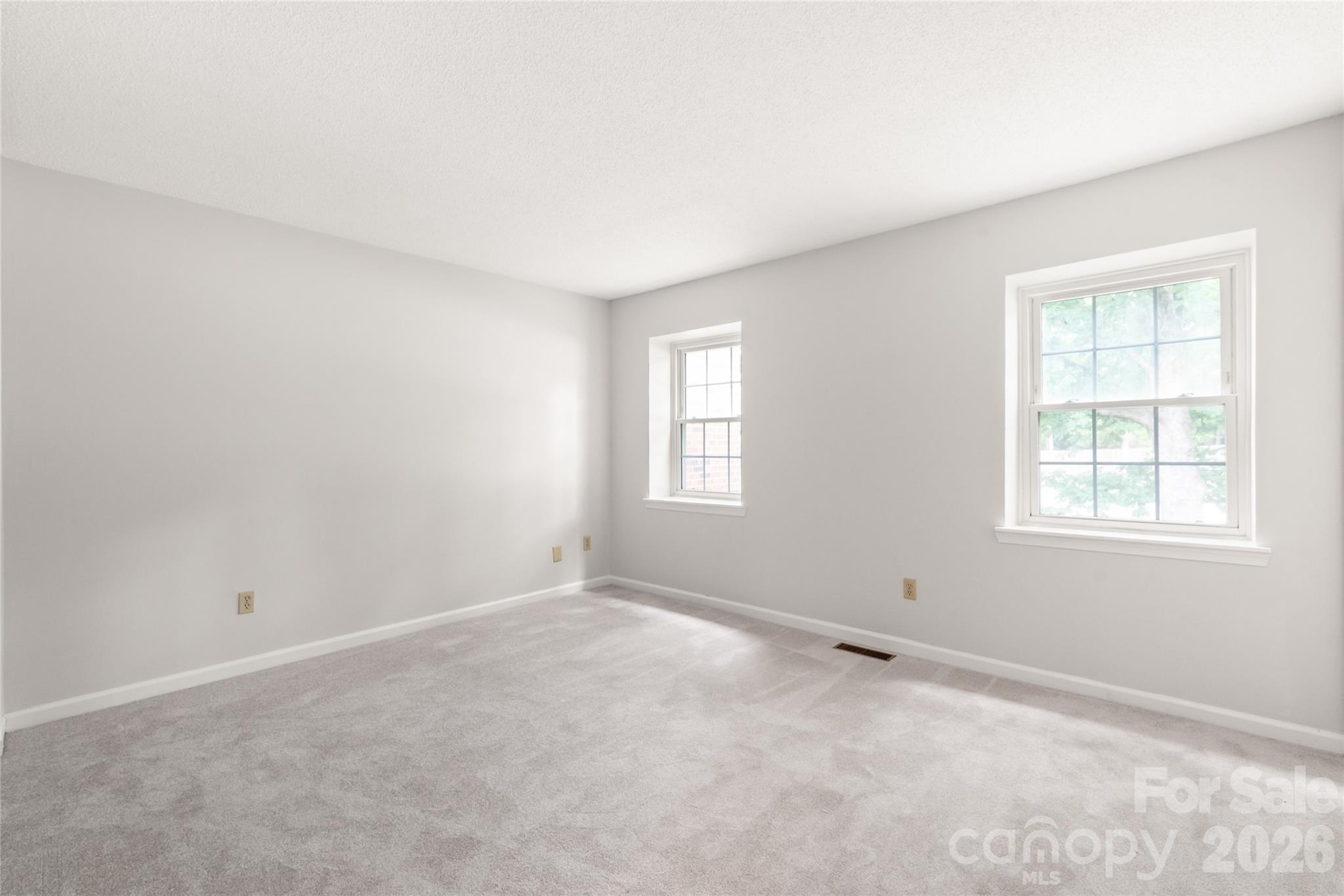 11007 Park Road — Charlotte
