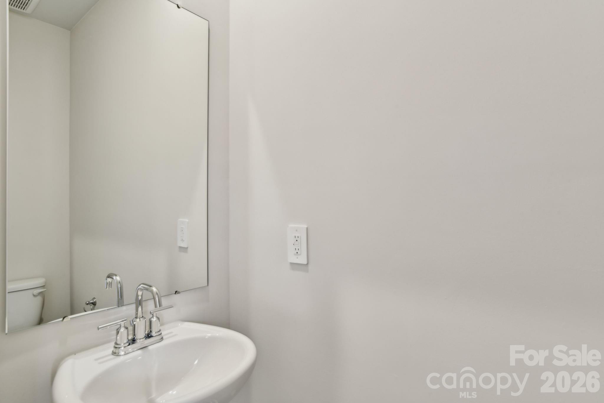 5040 Poplin Valley — Cherryville