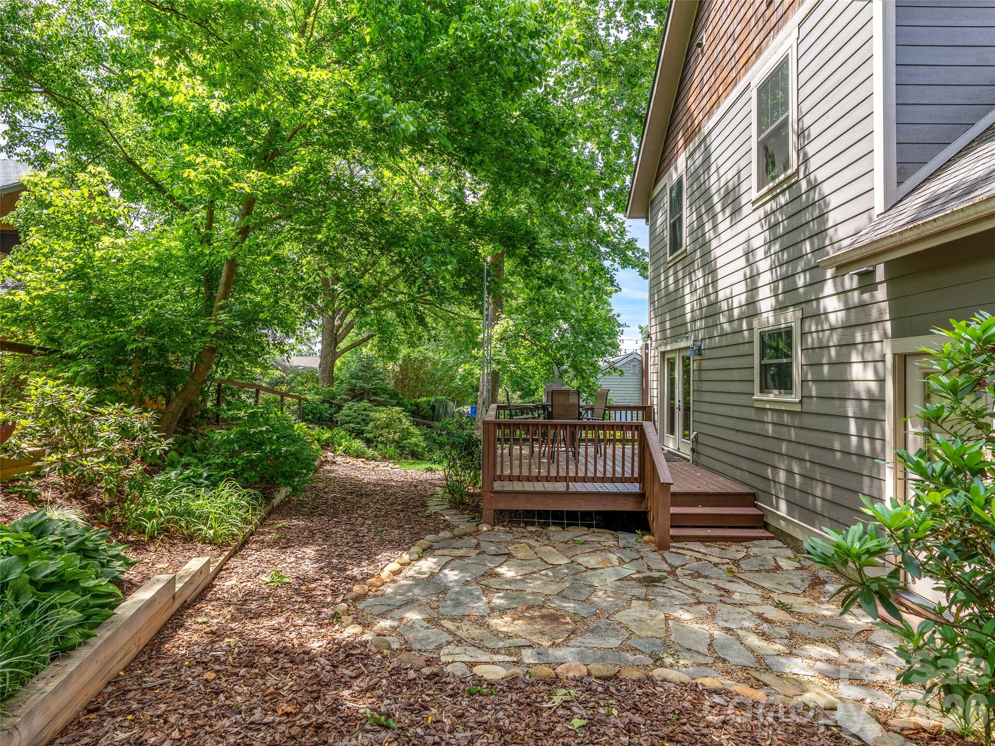 71 Mcclain Street — Asheville