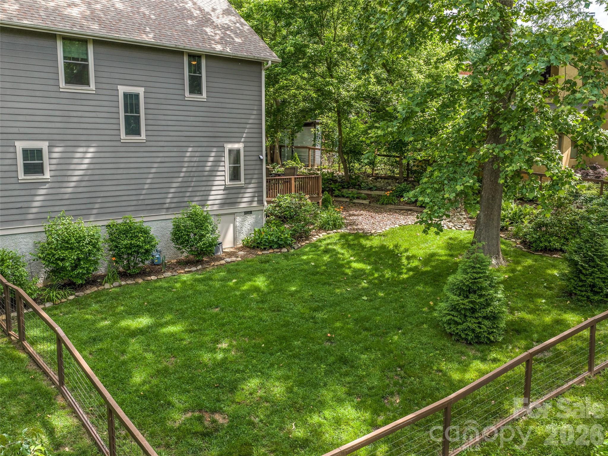 71 Mcclain Street — Asheville