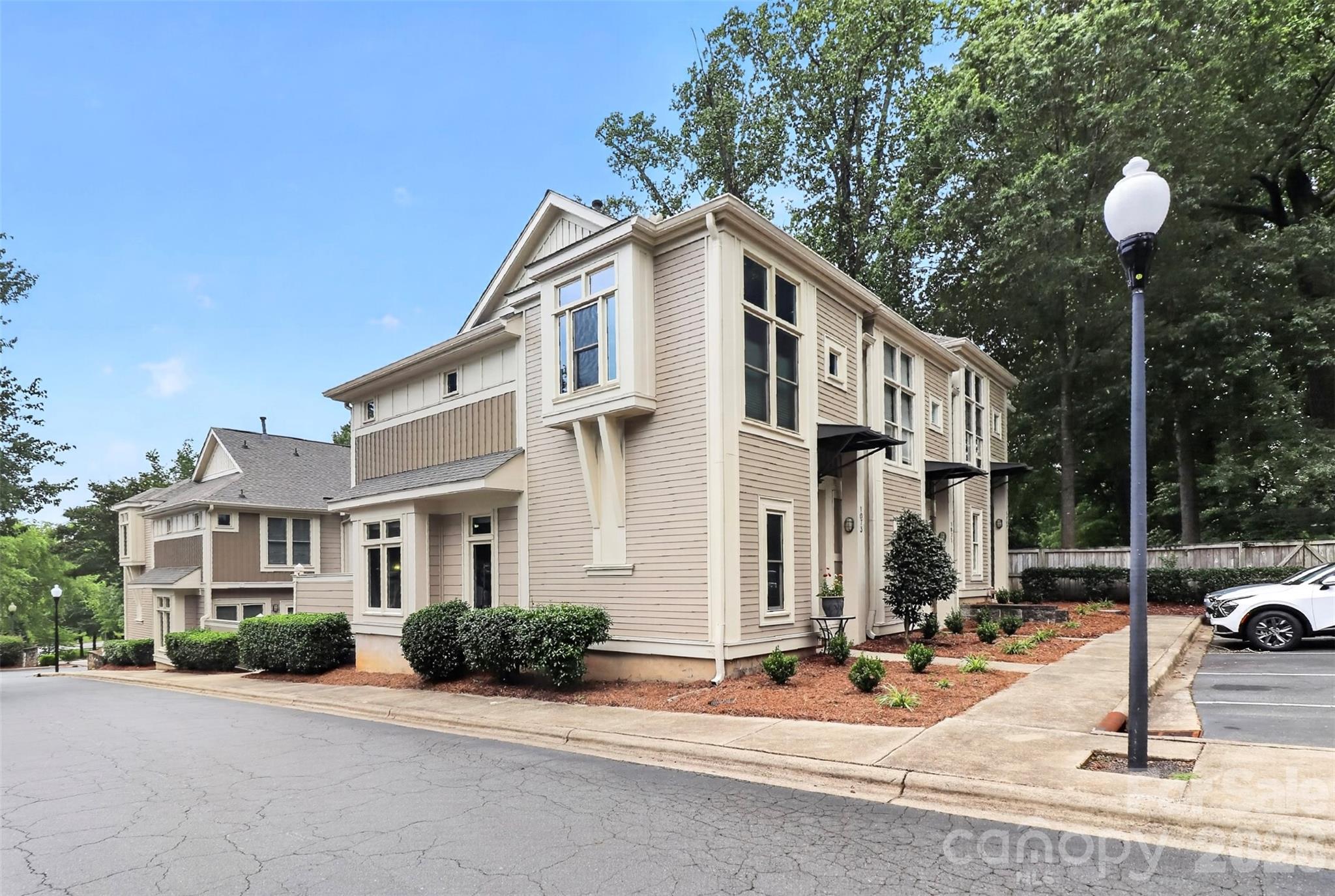 1073 Park West Drive — Charlotte