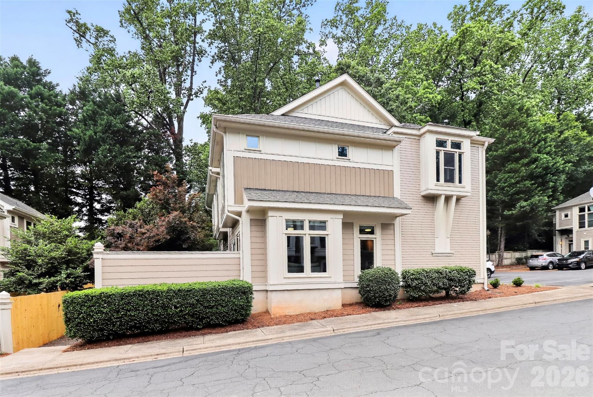 1073 Park West Drive — Charlotte