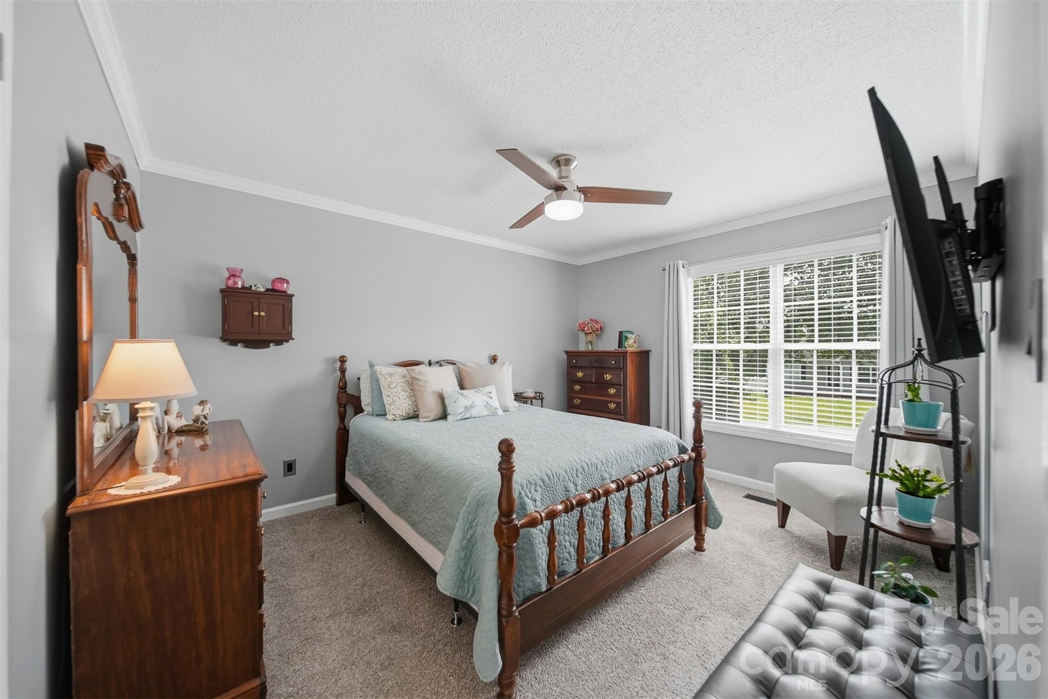 2104 Sheffield Court NW — Conover