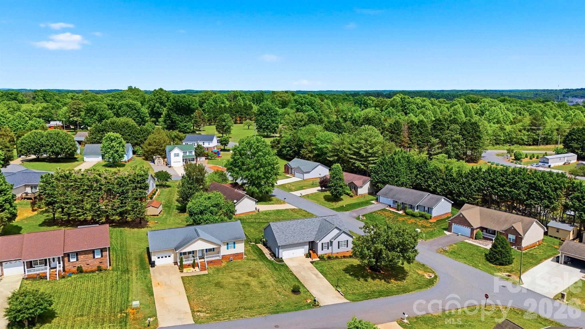 2104 Sheffield Court NW — Conover