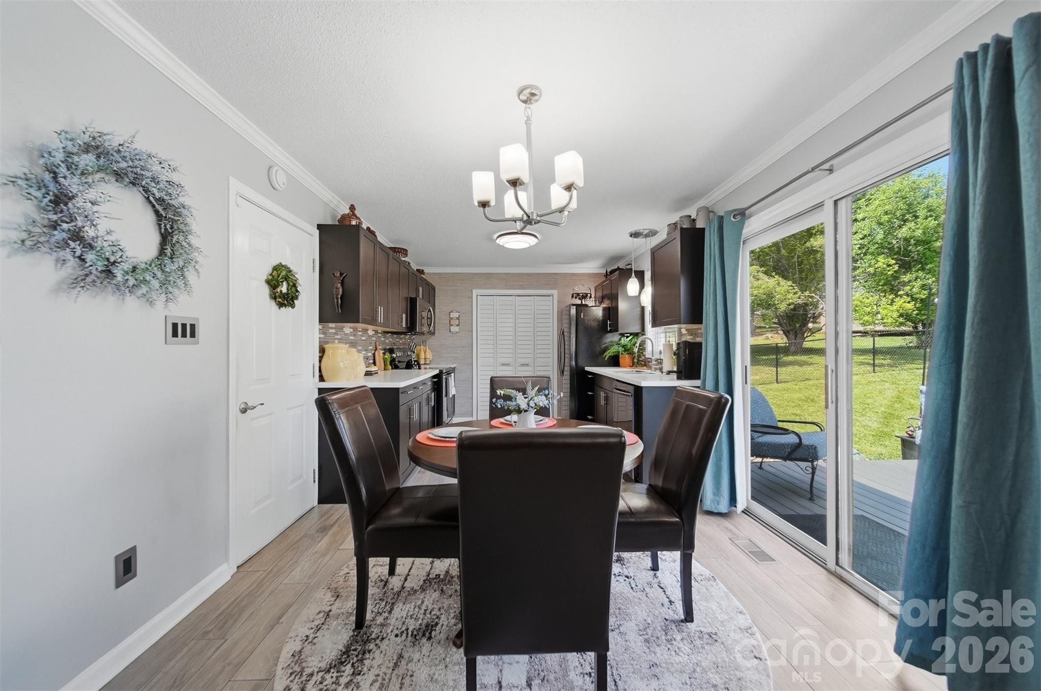 2104 Sheffield Court NW — Conover
