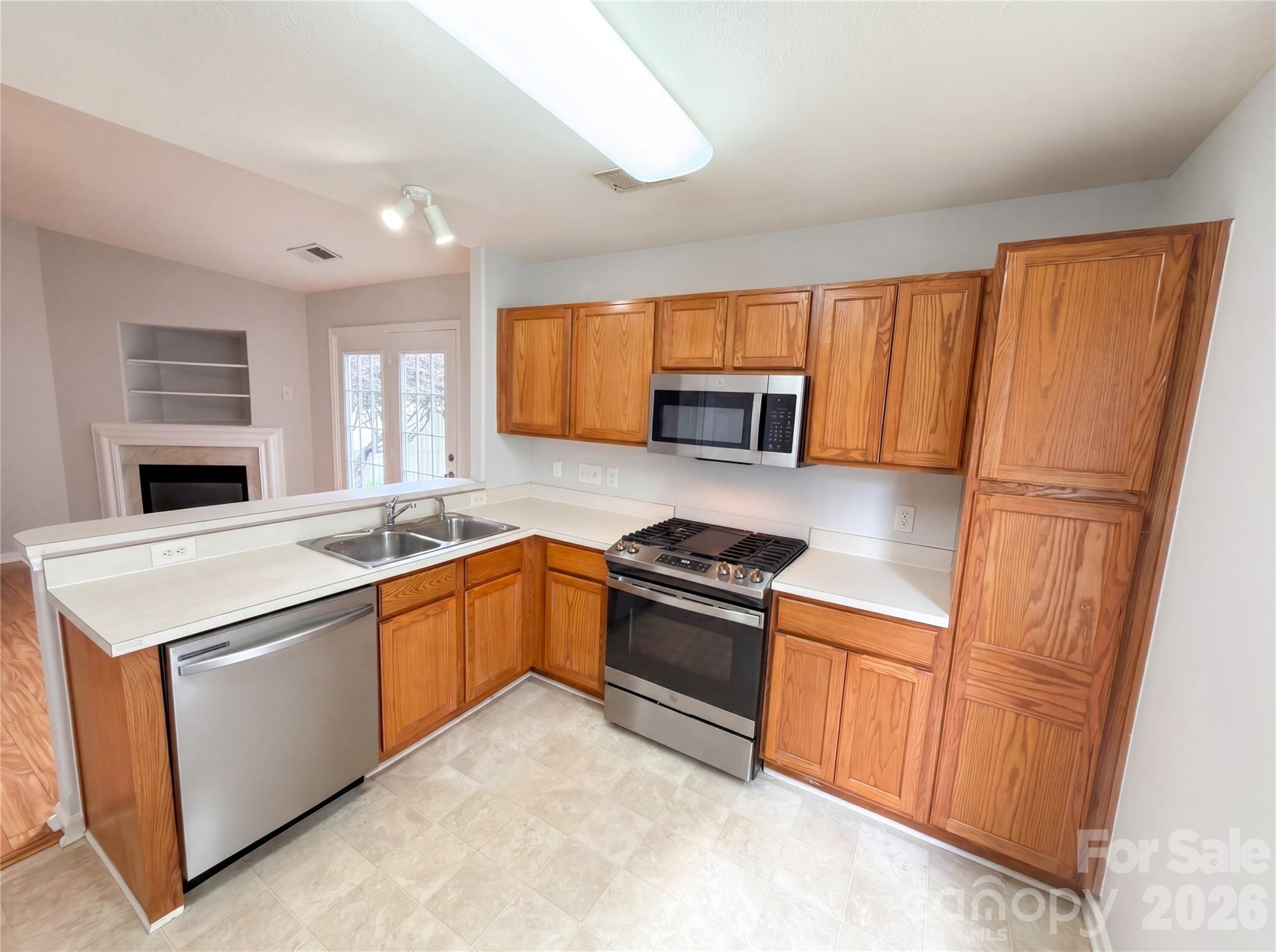 4493 Easywater Lane — Fort Mill