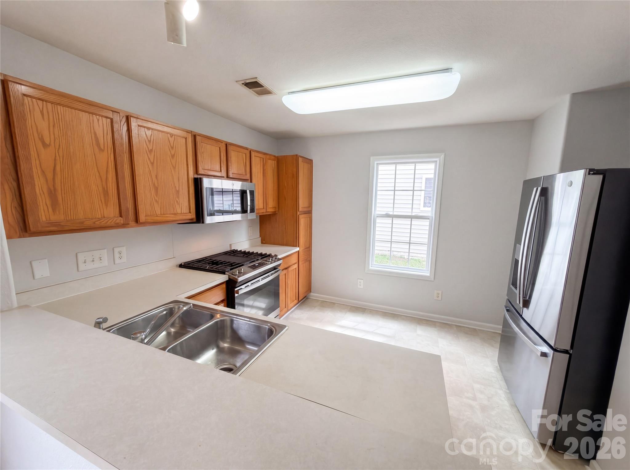 4493 Easywater Lane — Fort Mill