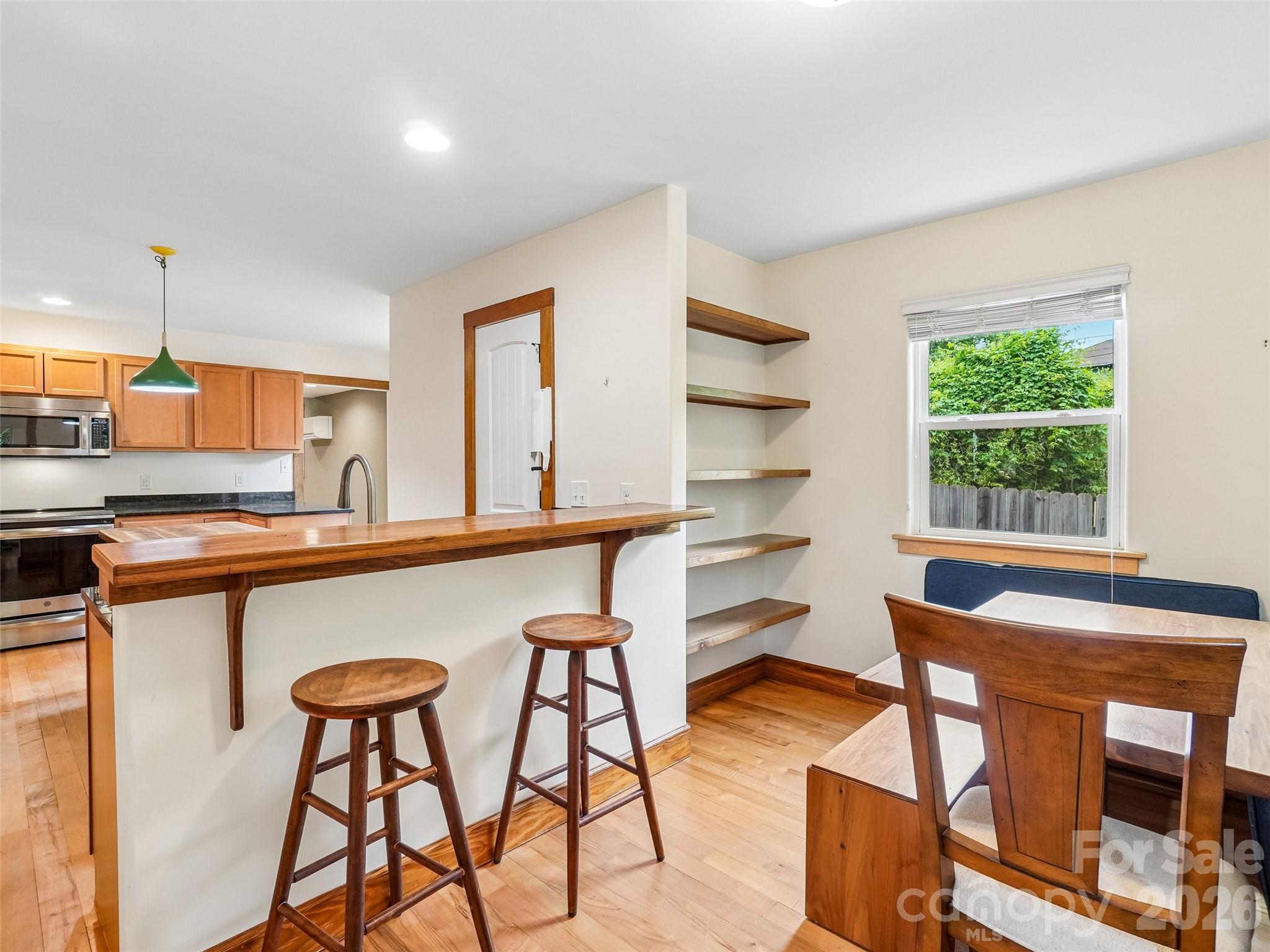 3 Delaware Avenue — Asheville