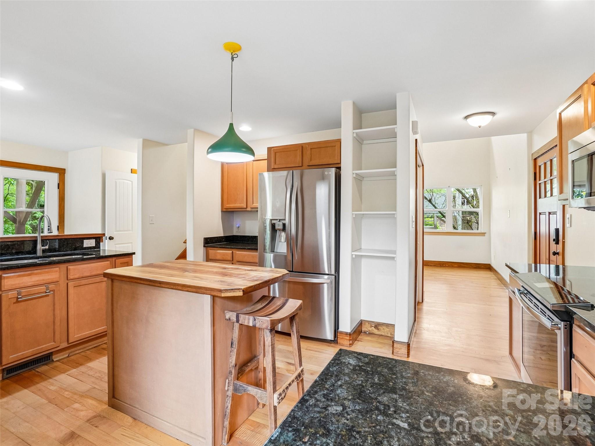 3 Delaware Avenue — Asheville