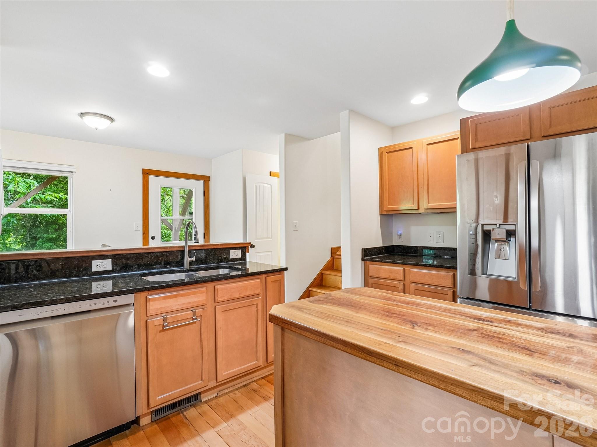 3 Delaware Avenue — Asheville