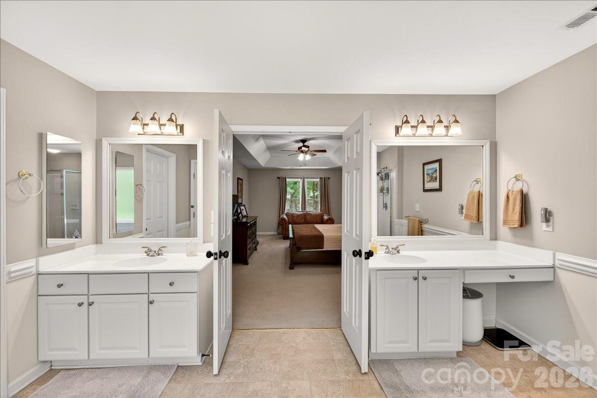 8416 Quarters Lane — Mint Hill