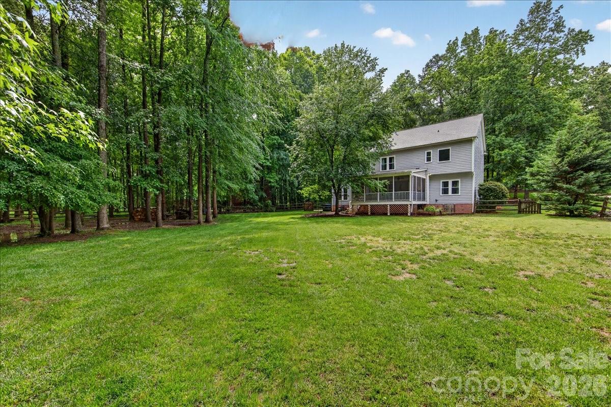 8416 Quarters Lane — Mint Hill