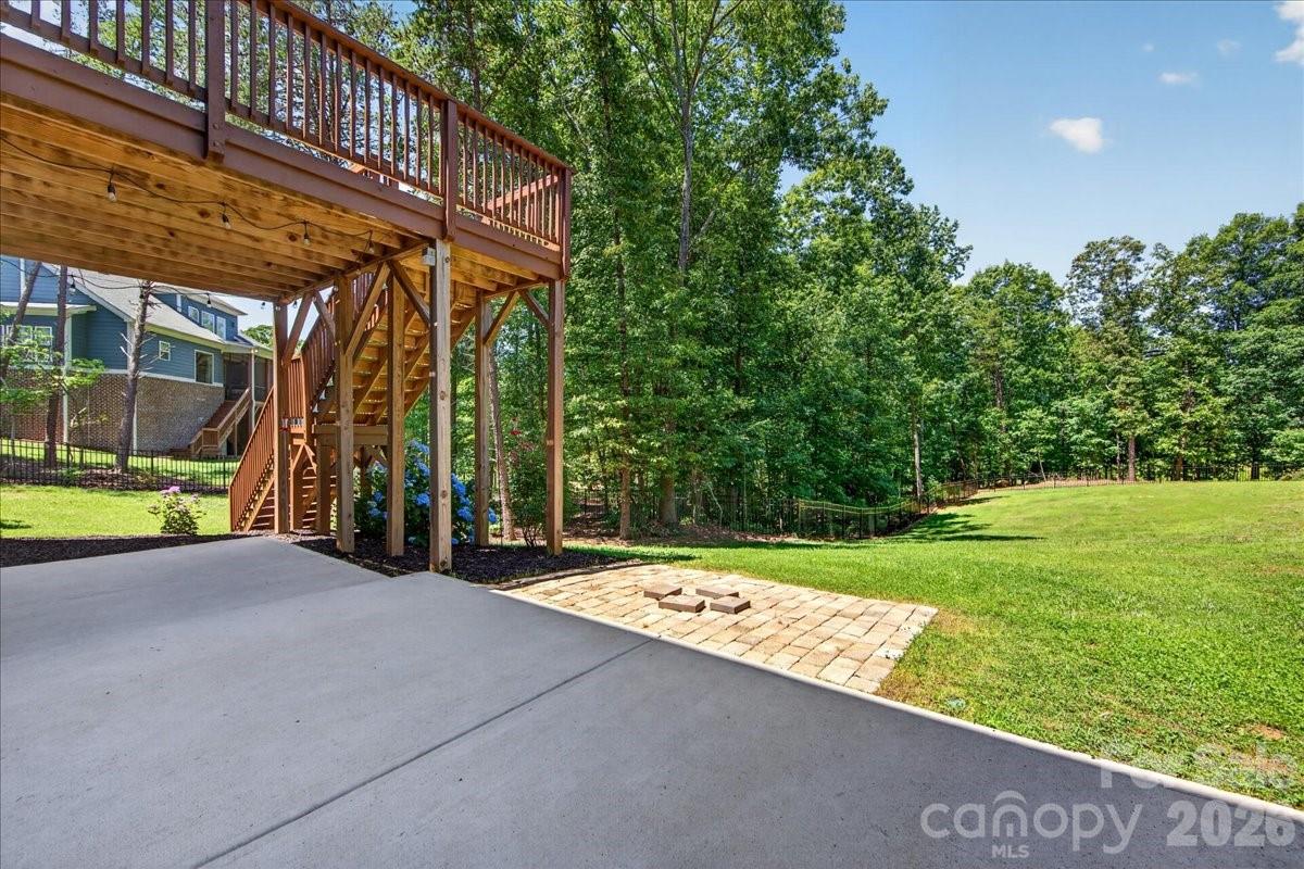 104 Broad Birch Drive — Davidson