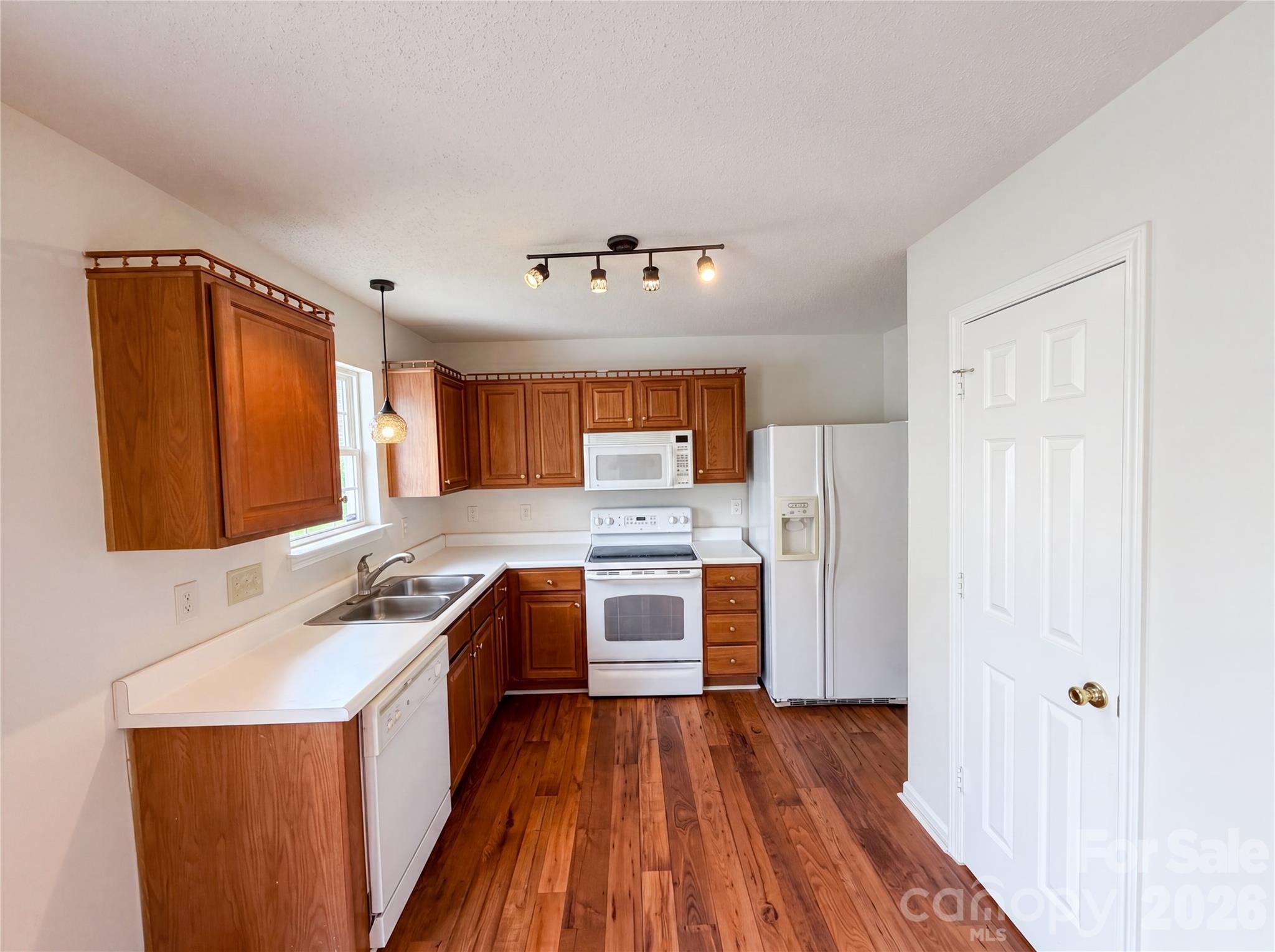 1841 Mission Oaks Street — Kannapolis
