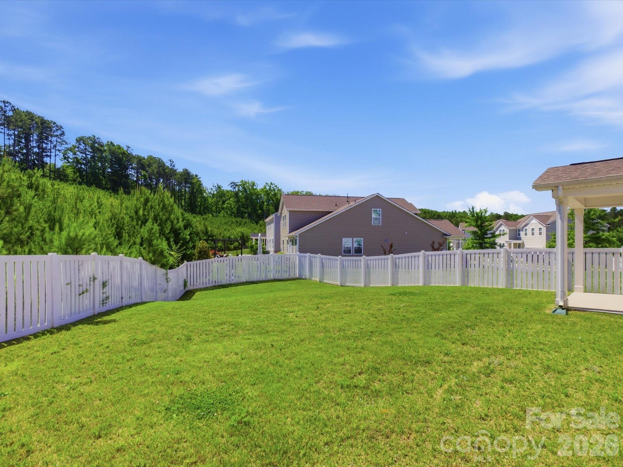 17033 Carolina Pine Row — Charlotte