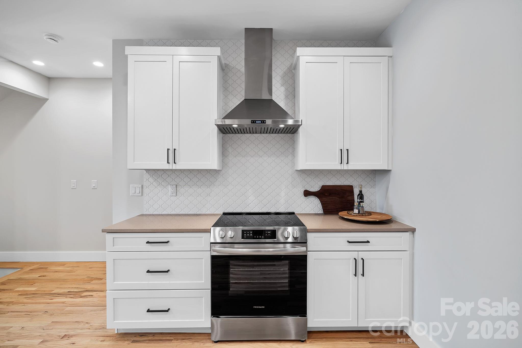13 Gudger Road — Asheville