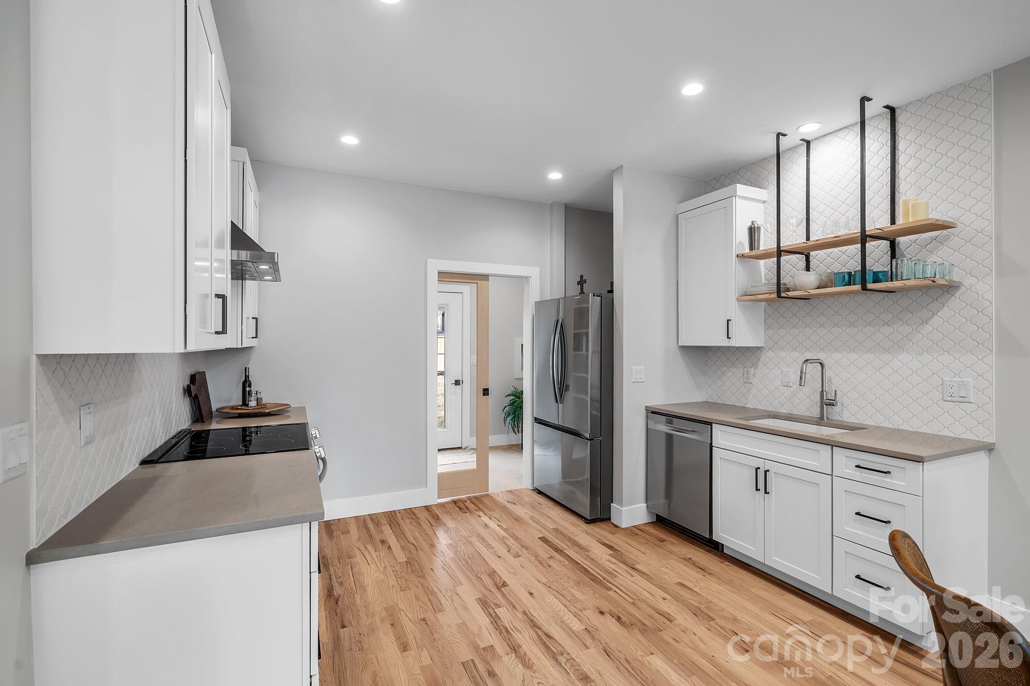 13 Gudger Road — Asheville