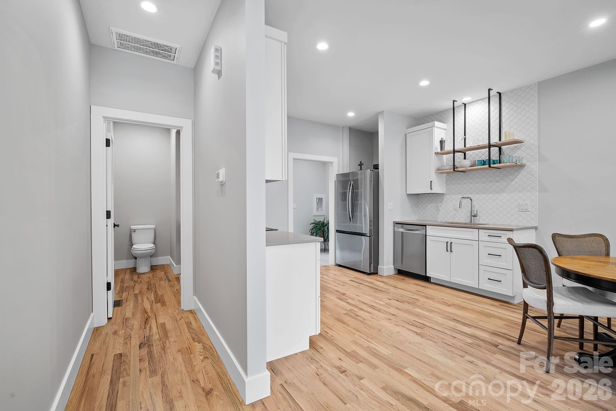 13 Gudger Road — Asheville