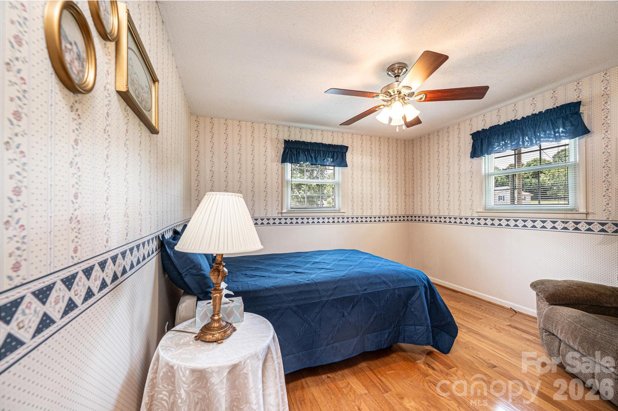 315 Shannonbrook Drive — Newton