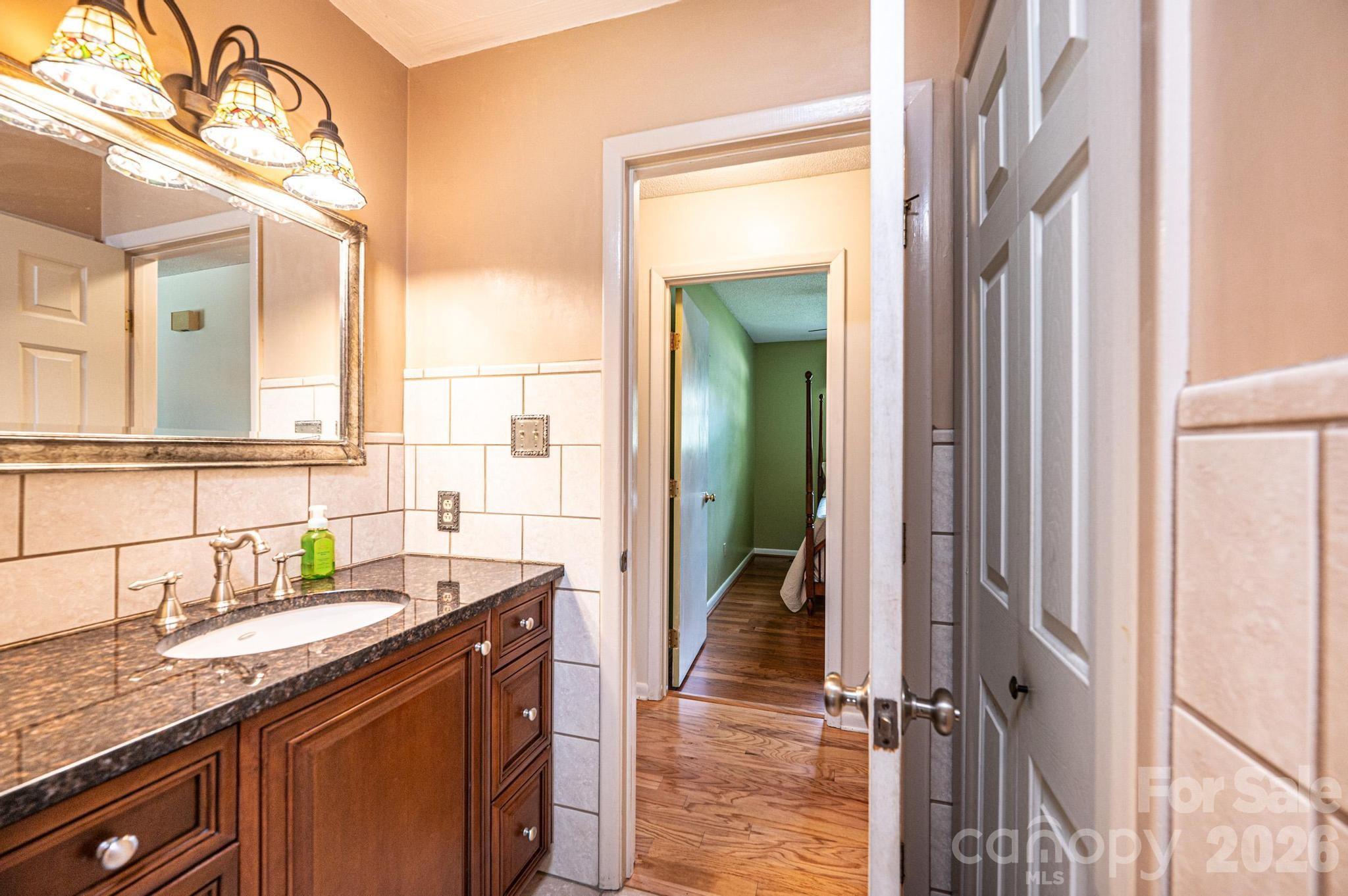 315 Shannonbrook Drive — Newton