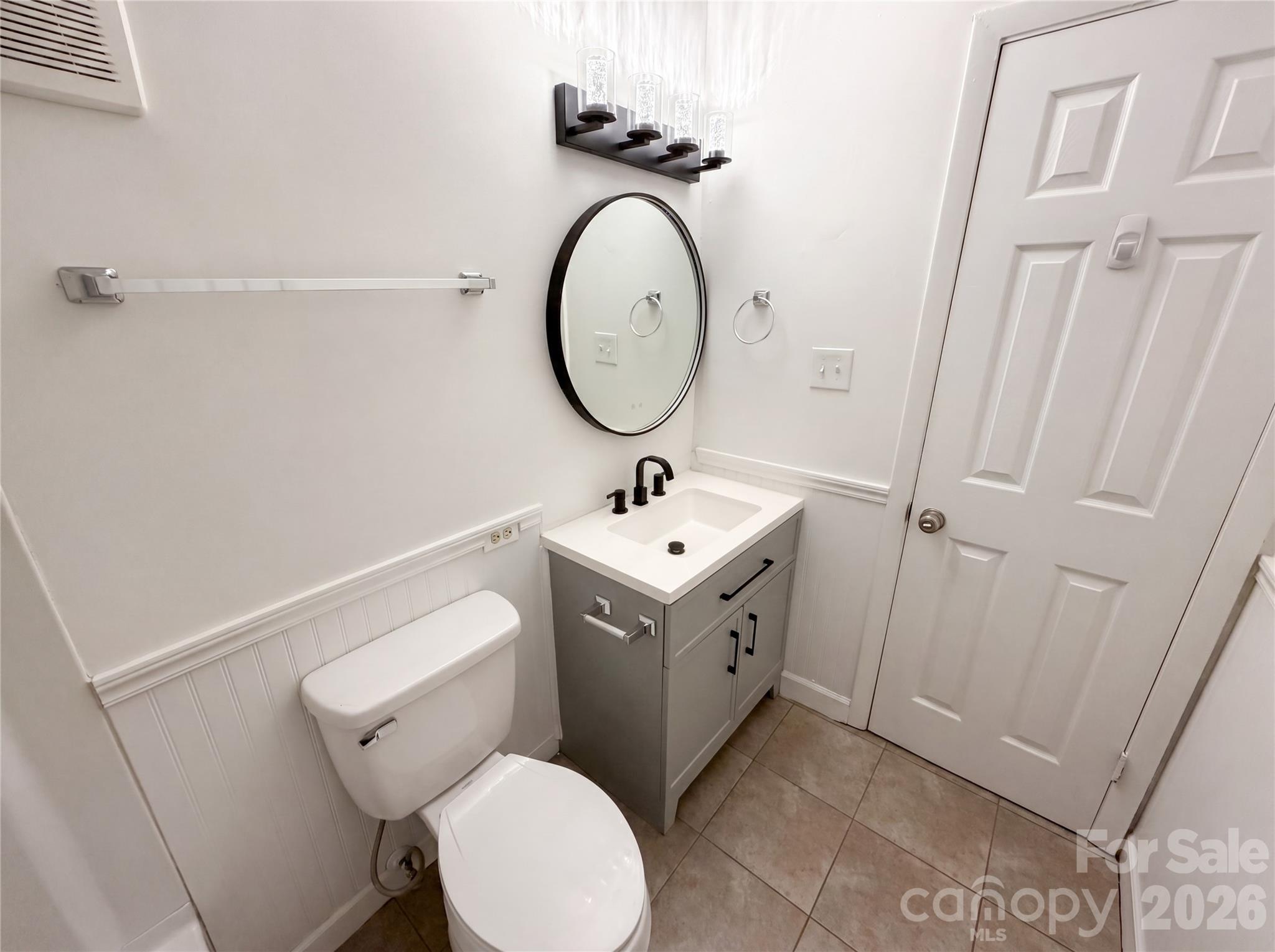 1625 Merry Oaks Road #D — Charlotte