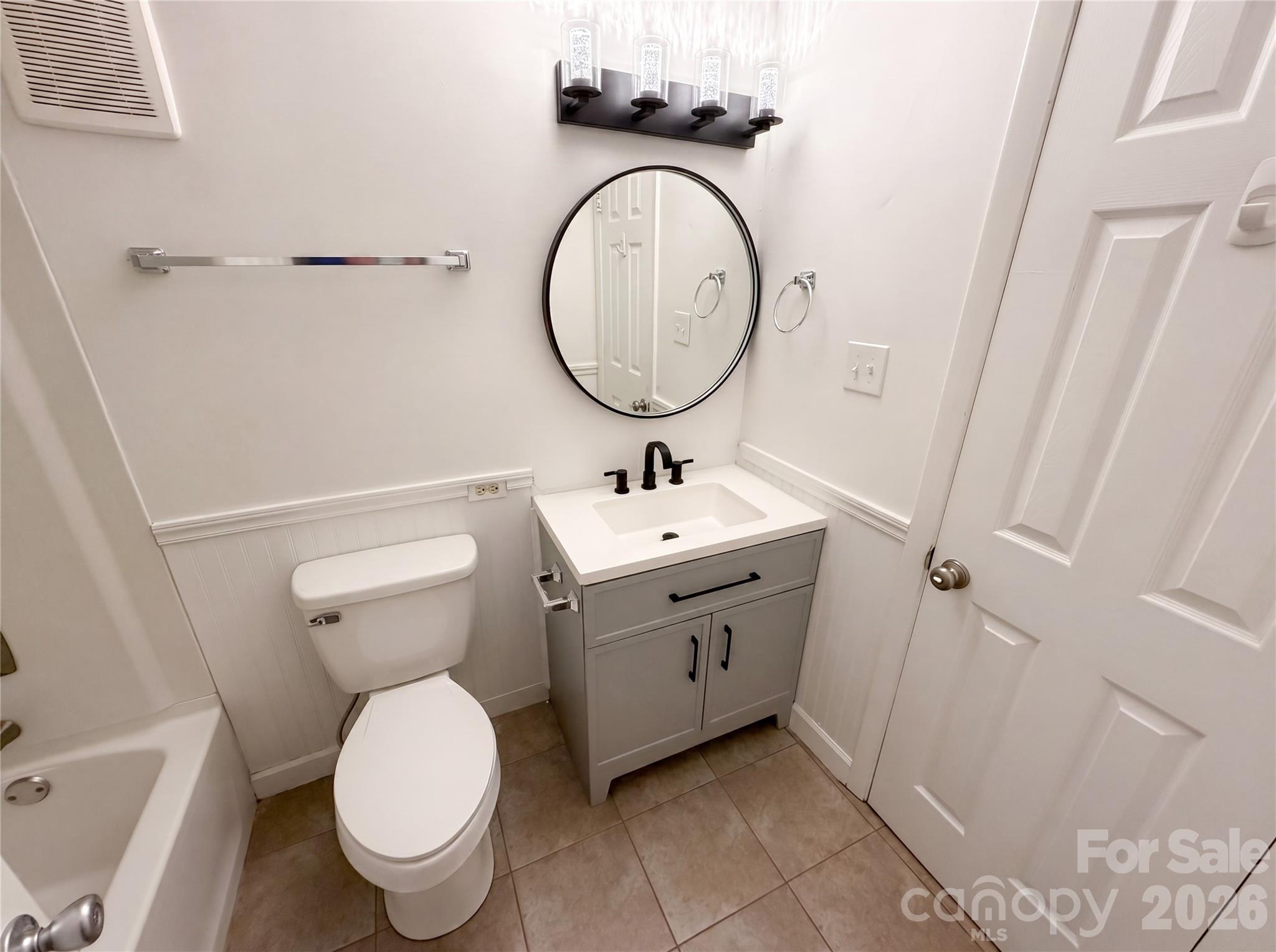 1625 Merry Oaks Road #D — Charlotte
