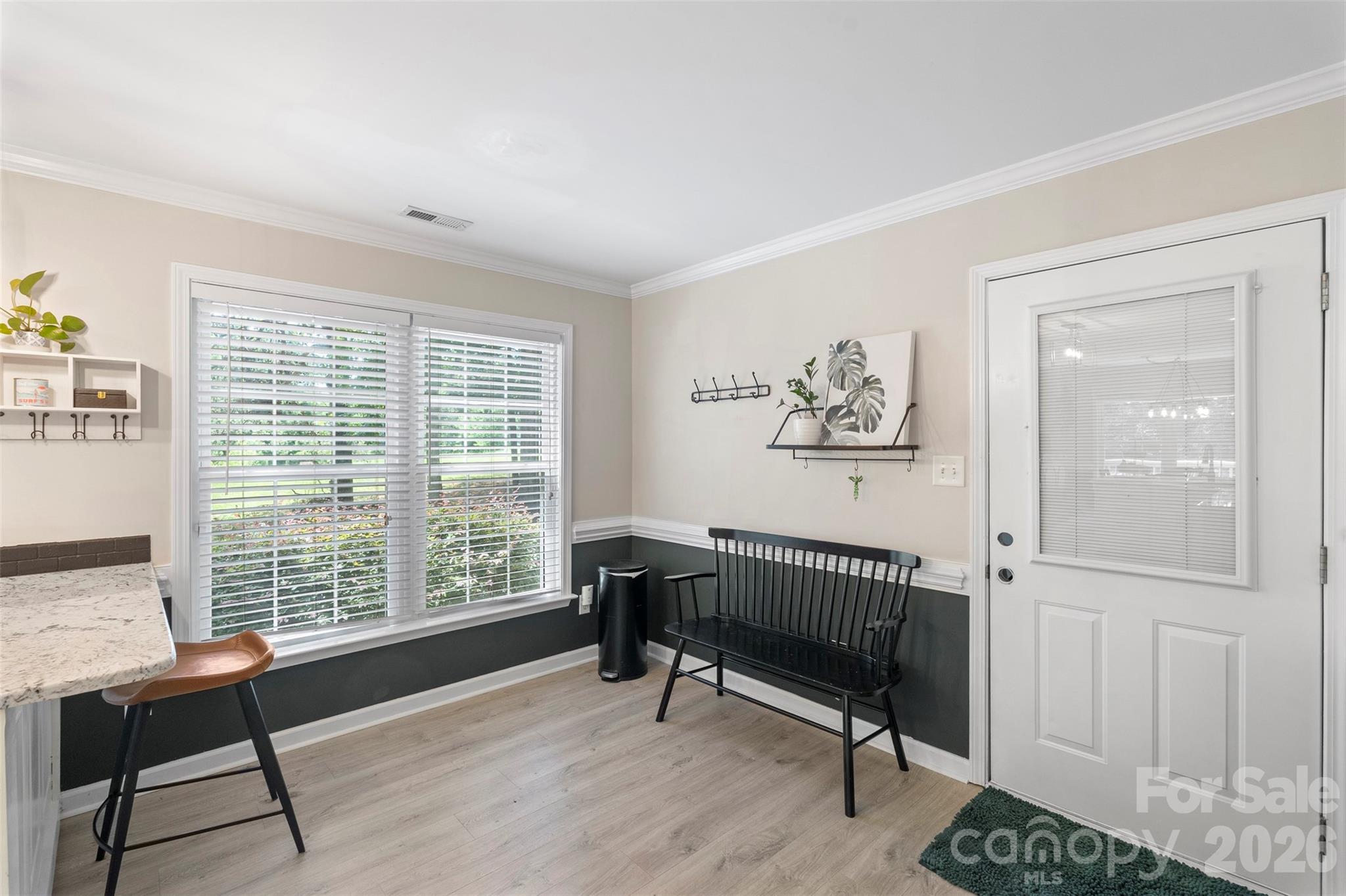 312 Tradewinds Lane — York