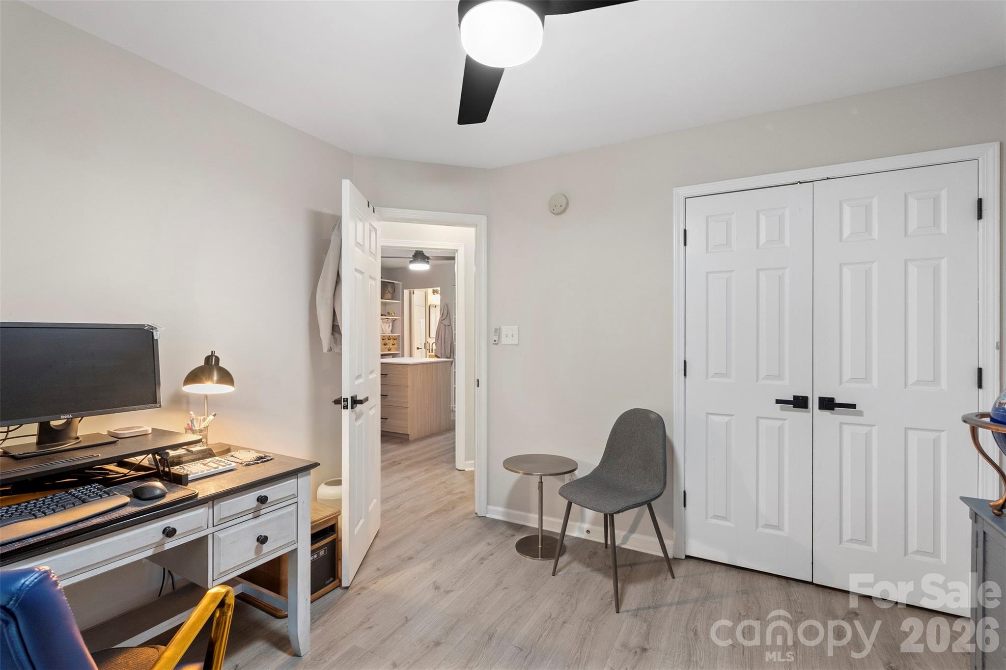 312 Tradewinds Lane — York