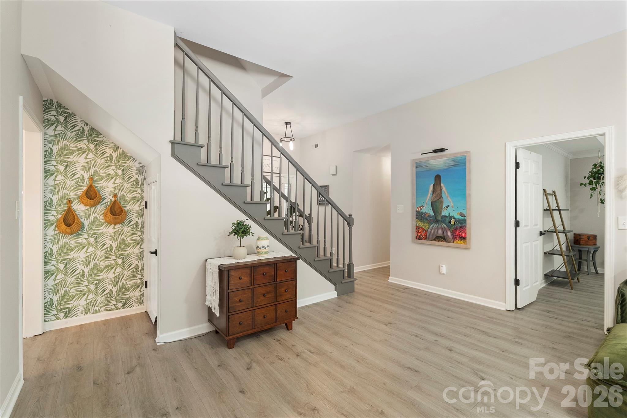 312 Tradewinds Lane — York