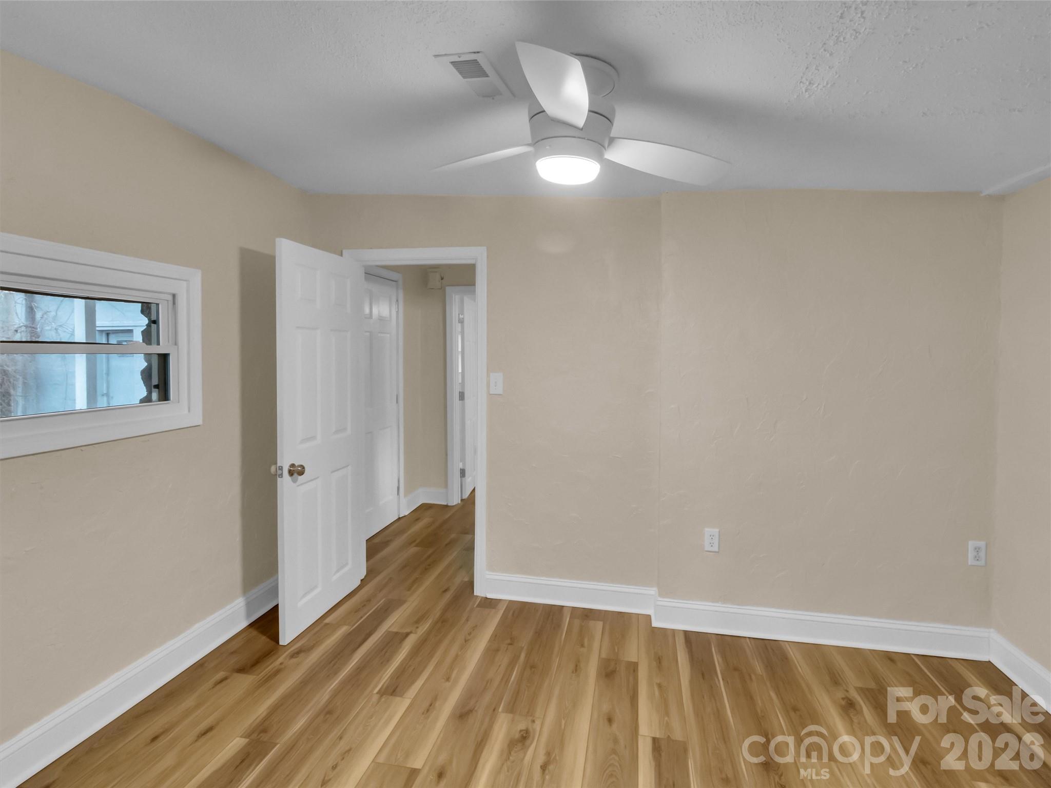492 Riverbend Street — Waynesville