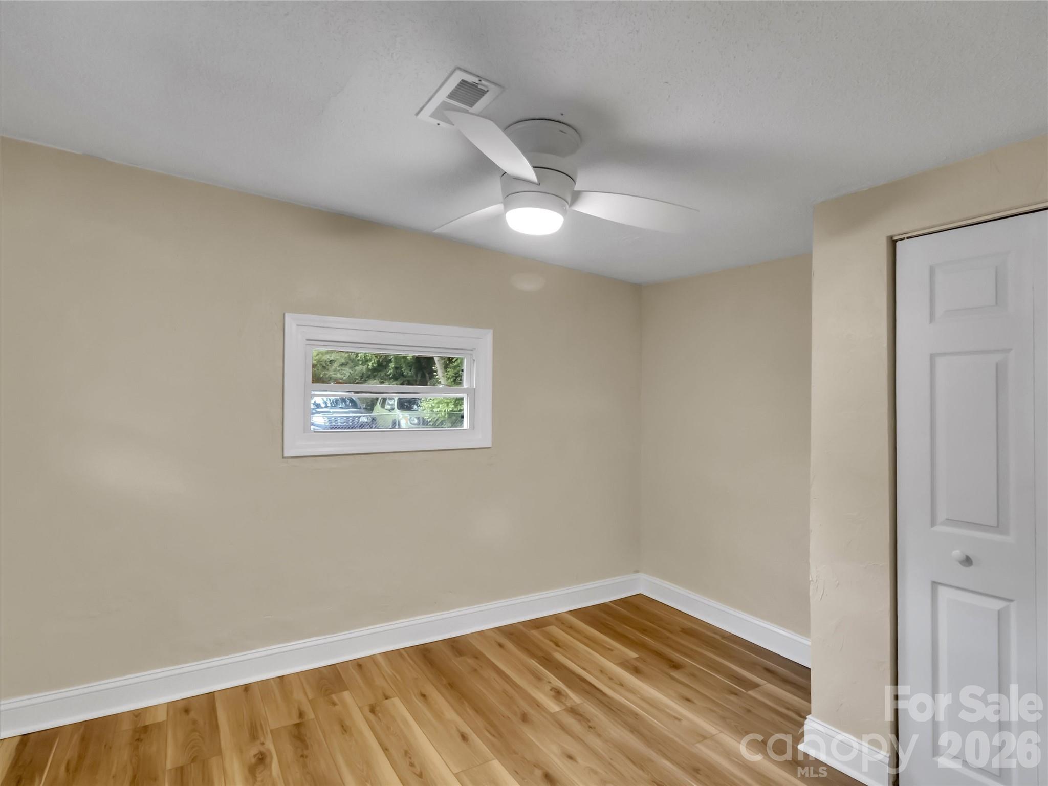 492 Riverbend Street — Waynesville