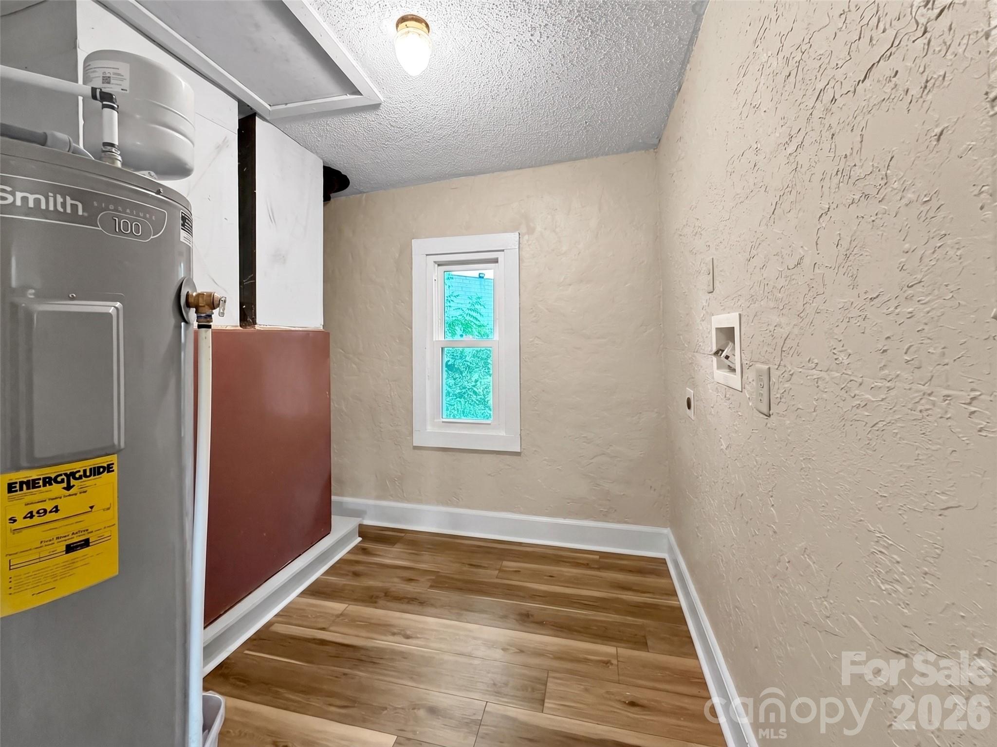 492 Riverbend Street — Waynesville