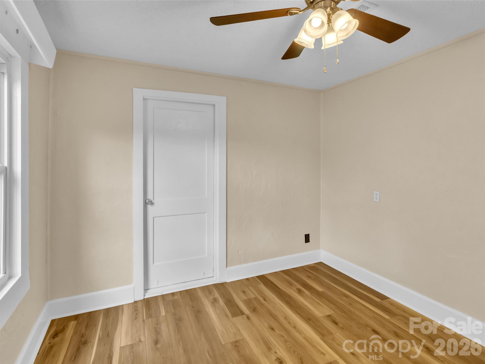 492 Riverbend Street — Waynesville