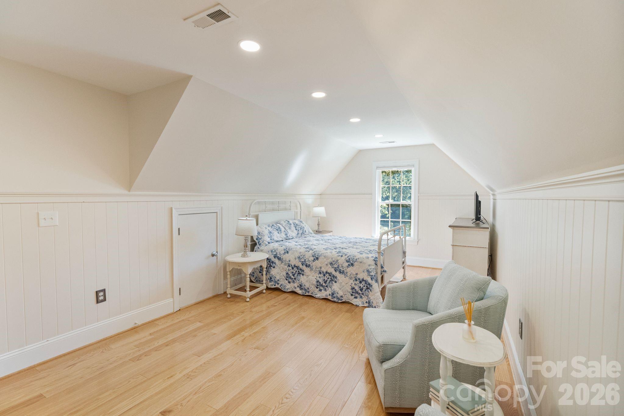 108 Broadview Circle — Mooresville