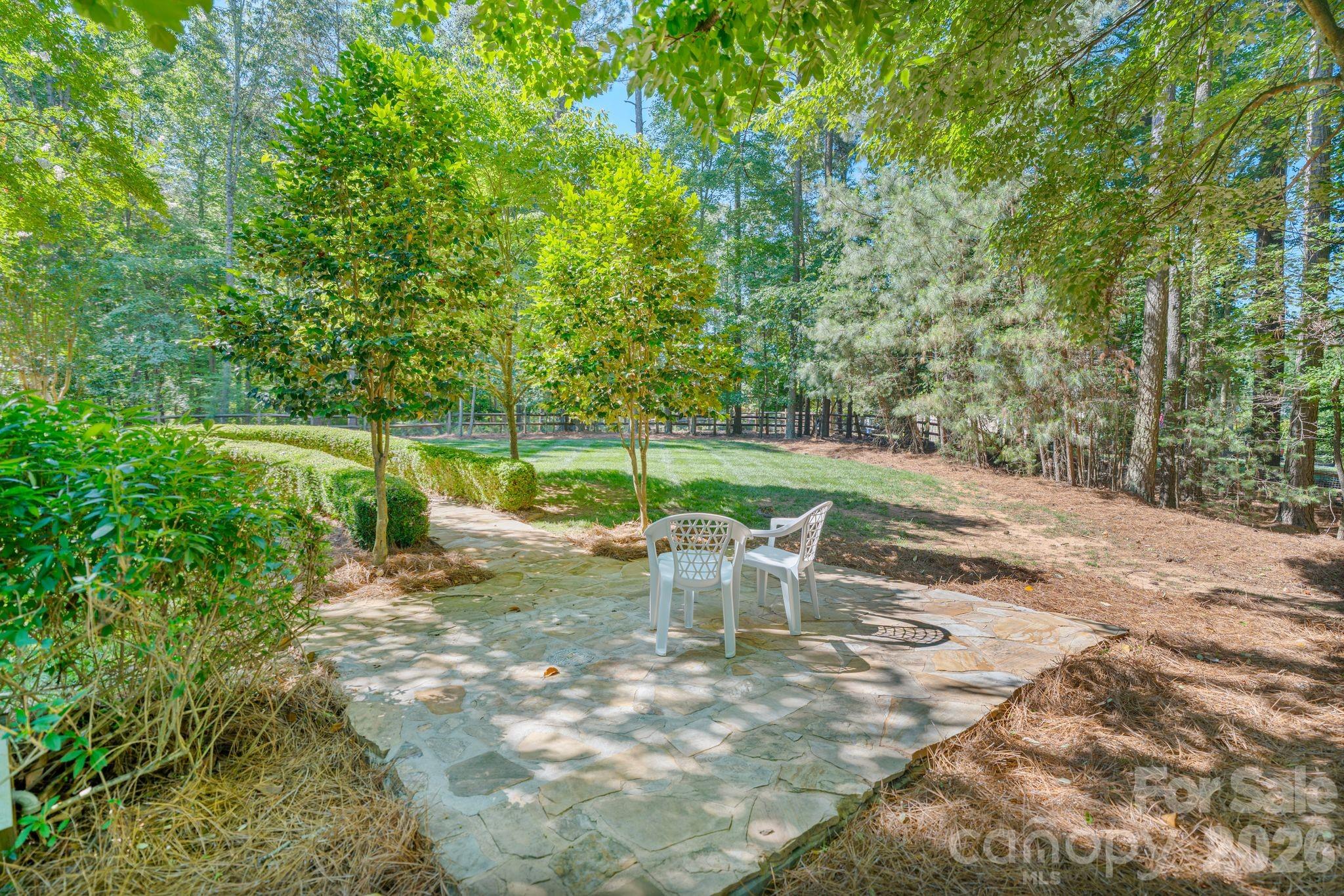 108 Broadview Circle — Mooresville