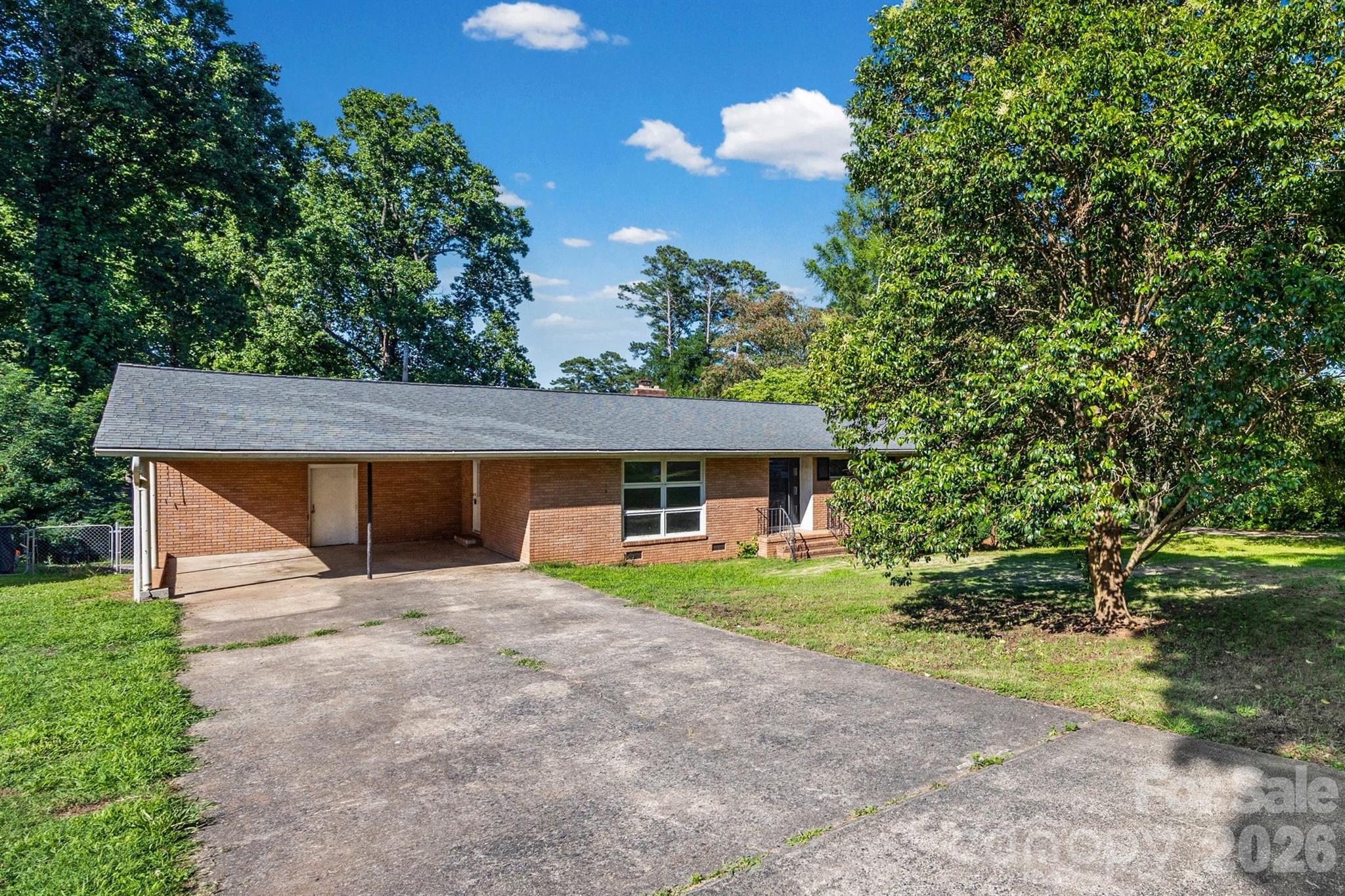 1020 Candlewood Lane — Rock Hill