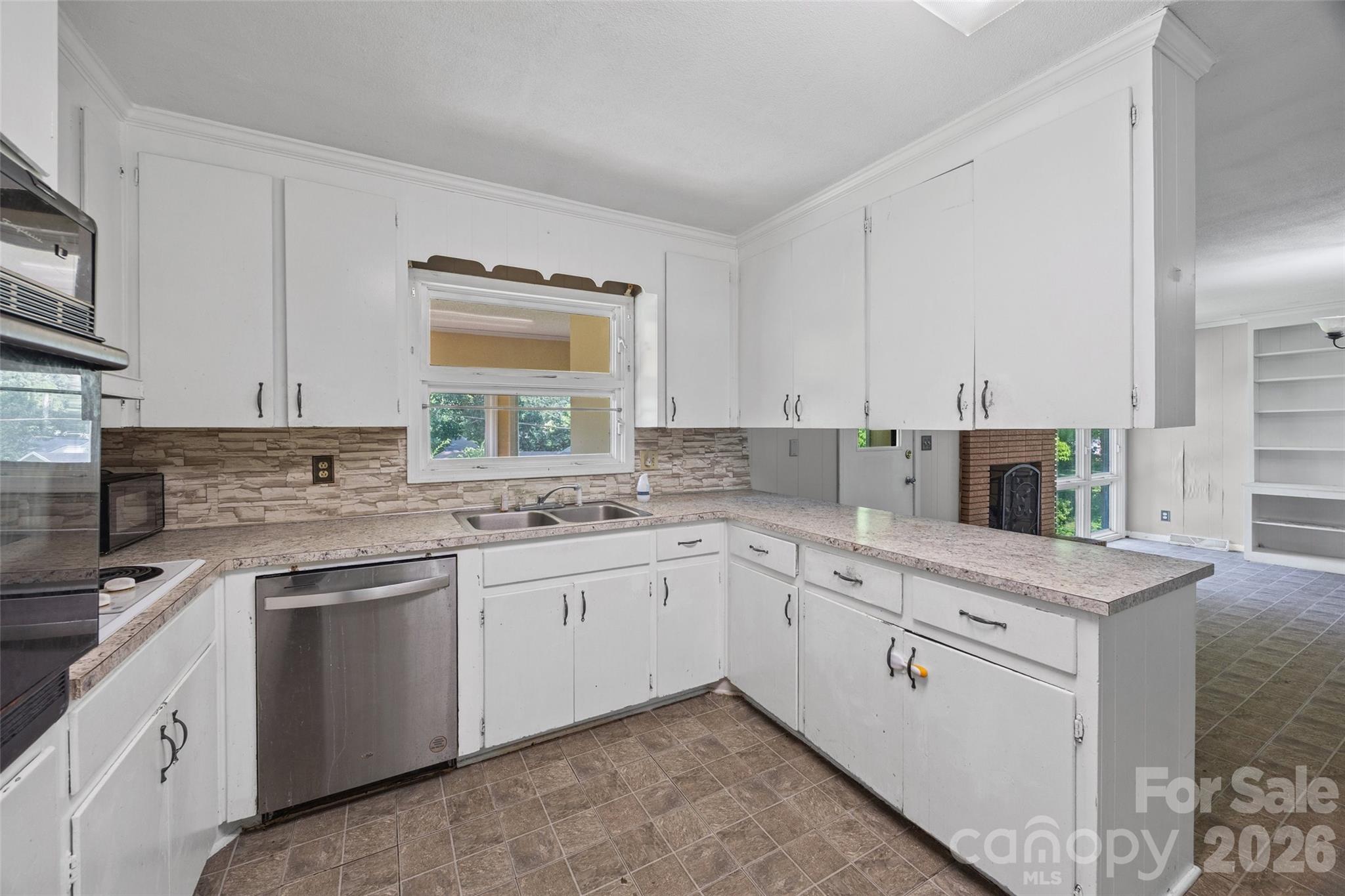 1020 Candlewood Lane — Rock Hill
