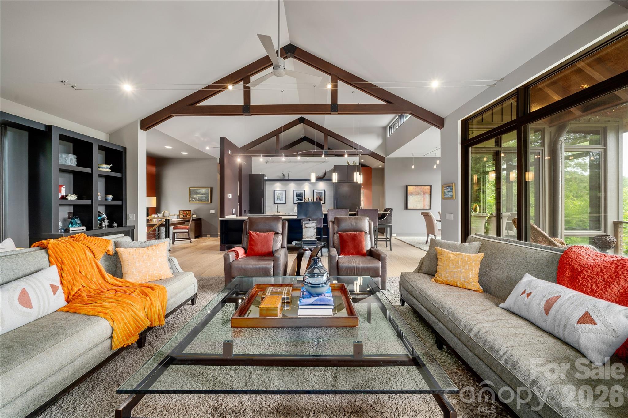 257 Bear Landing Drive — Hendersonville