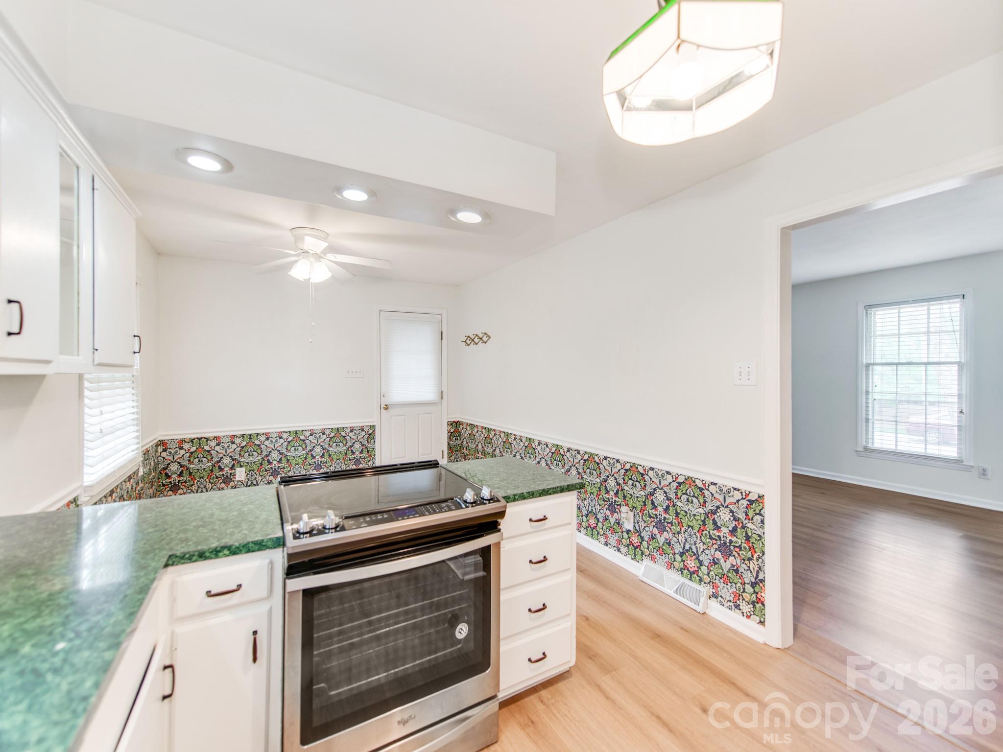 7200 Fox Hunt Road — Charlotte
