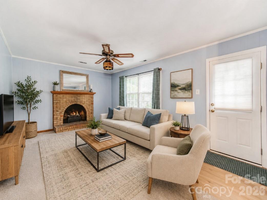 7200 Fox Hunt Road — Charlotte