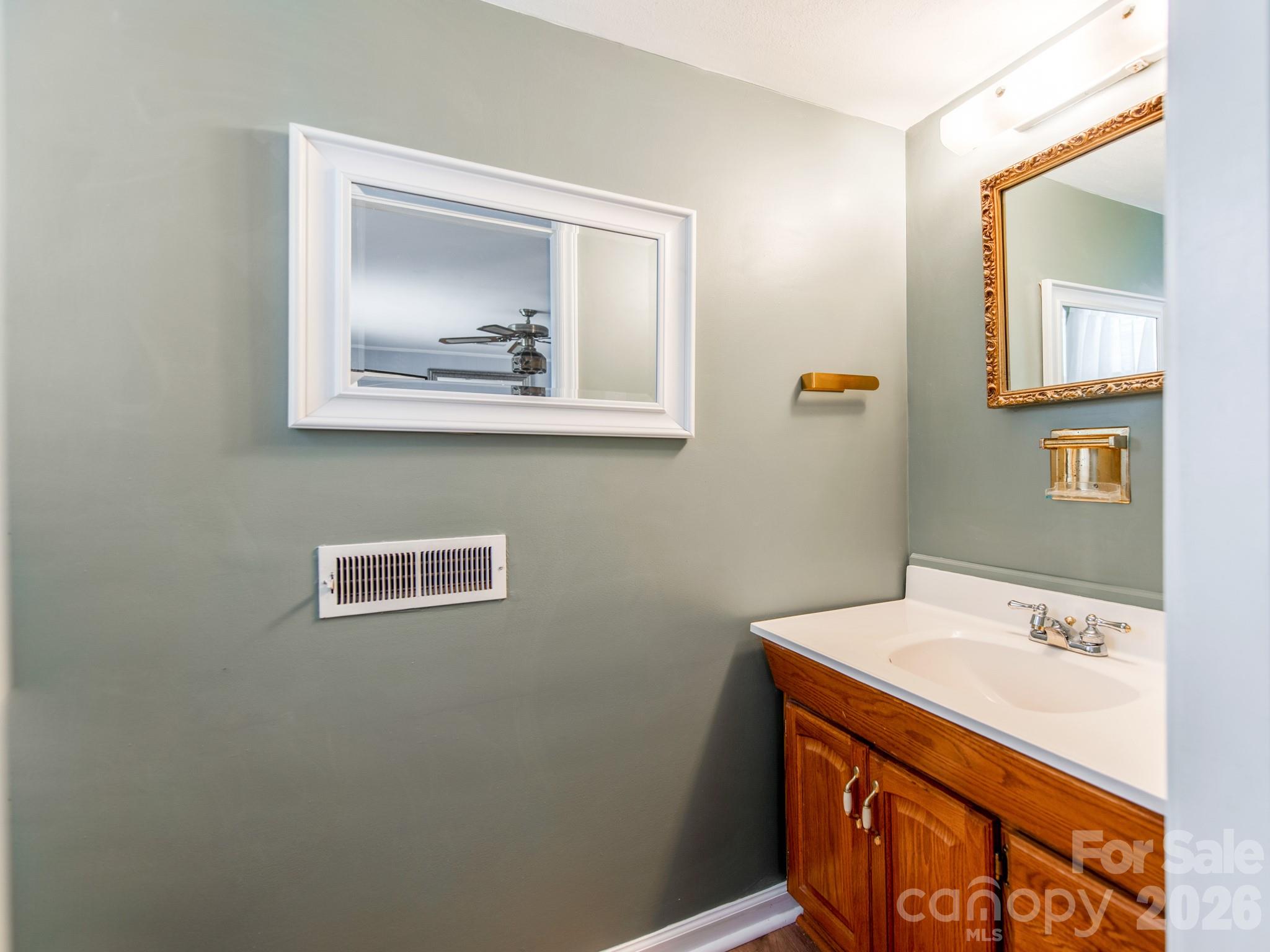 7200 Fox Hunt Road — Charlotte