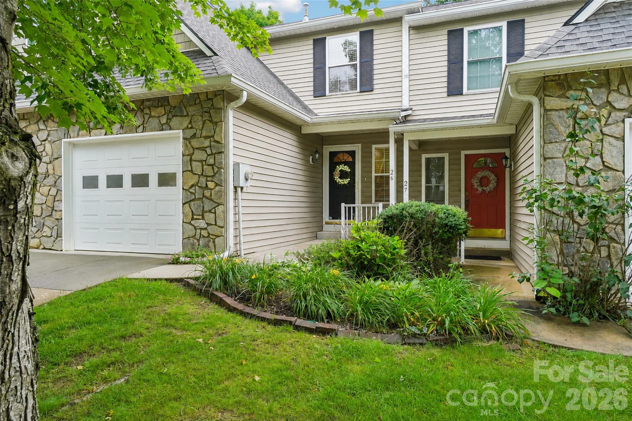 26 Willowick Drive — Asheville