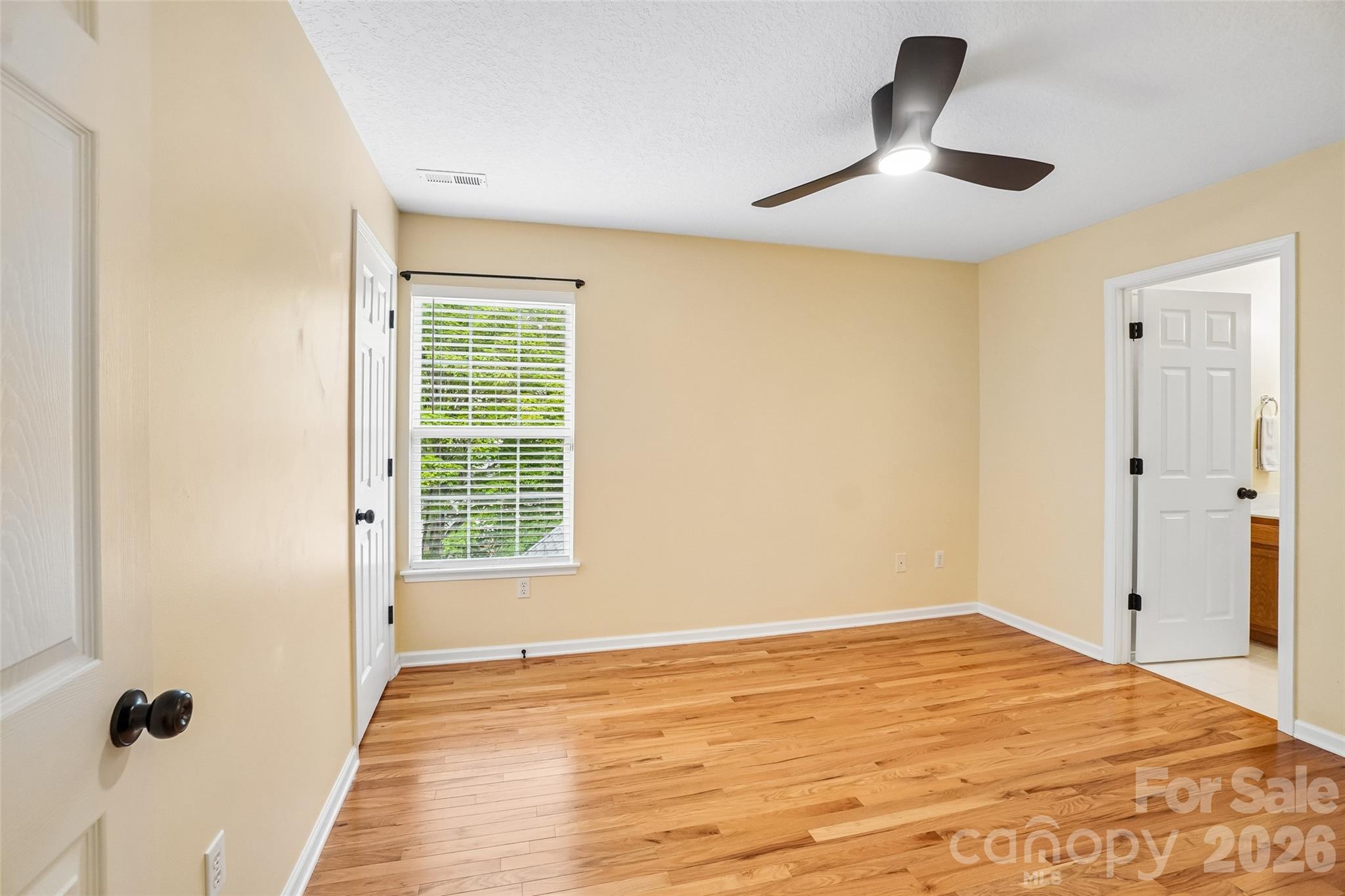 26 Willowick Drive — Asheville