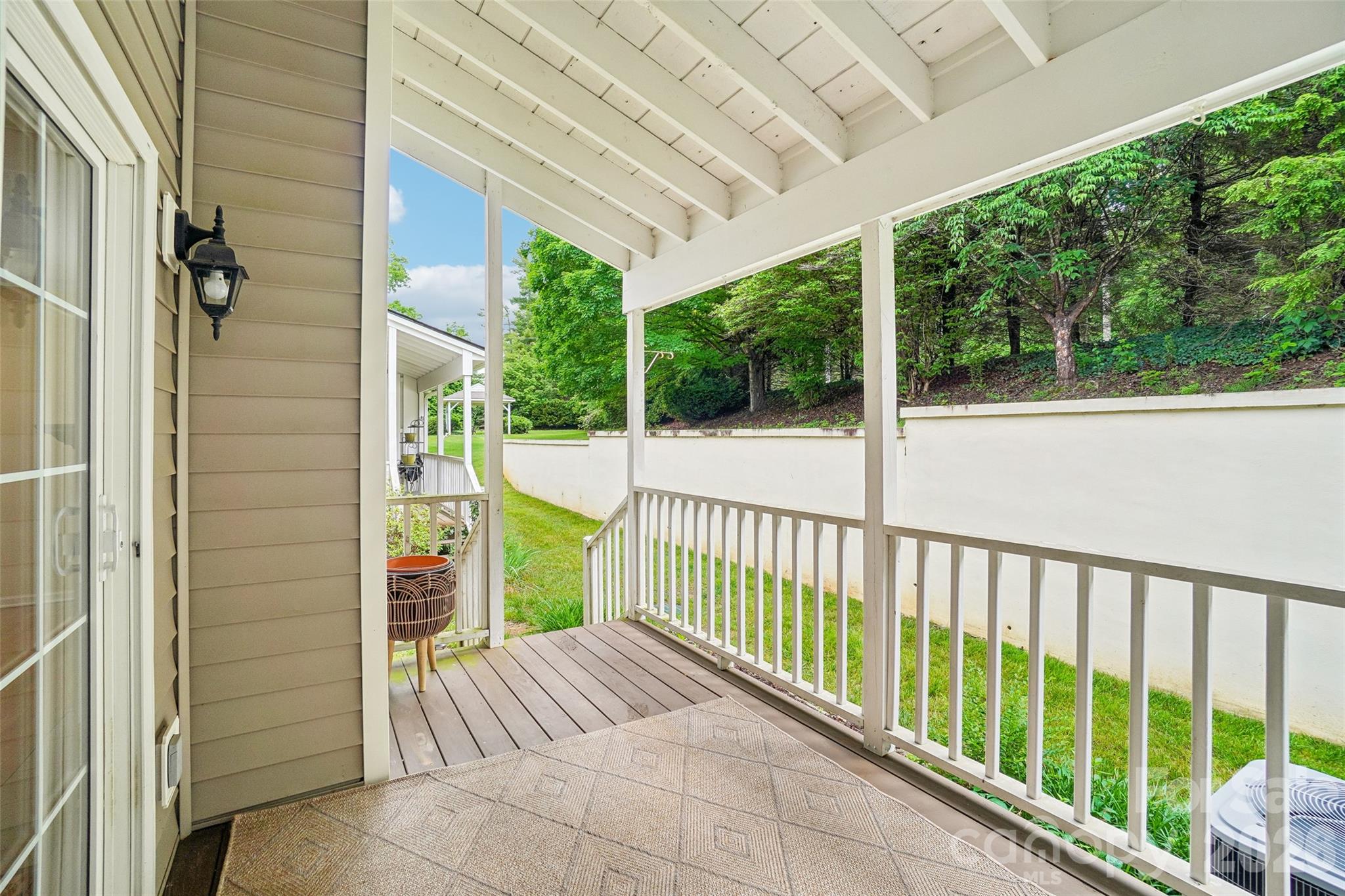 26 Willowick Drive — Asheville