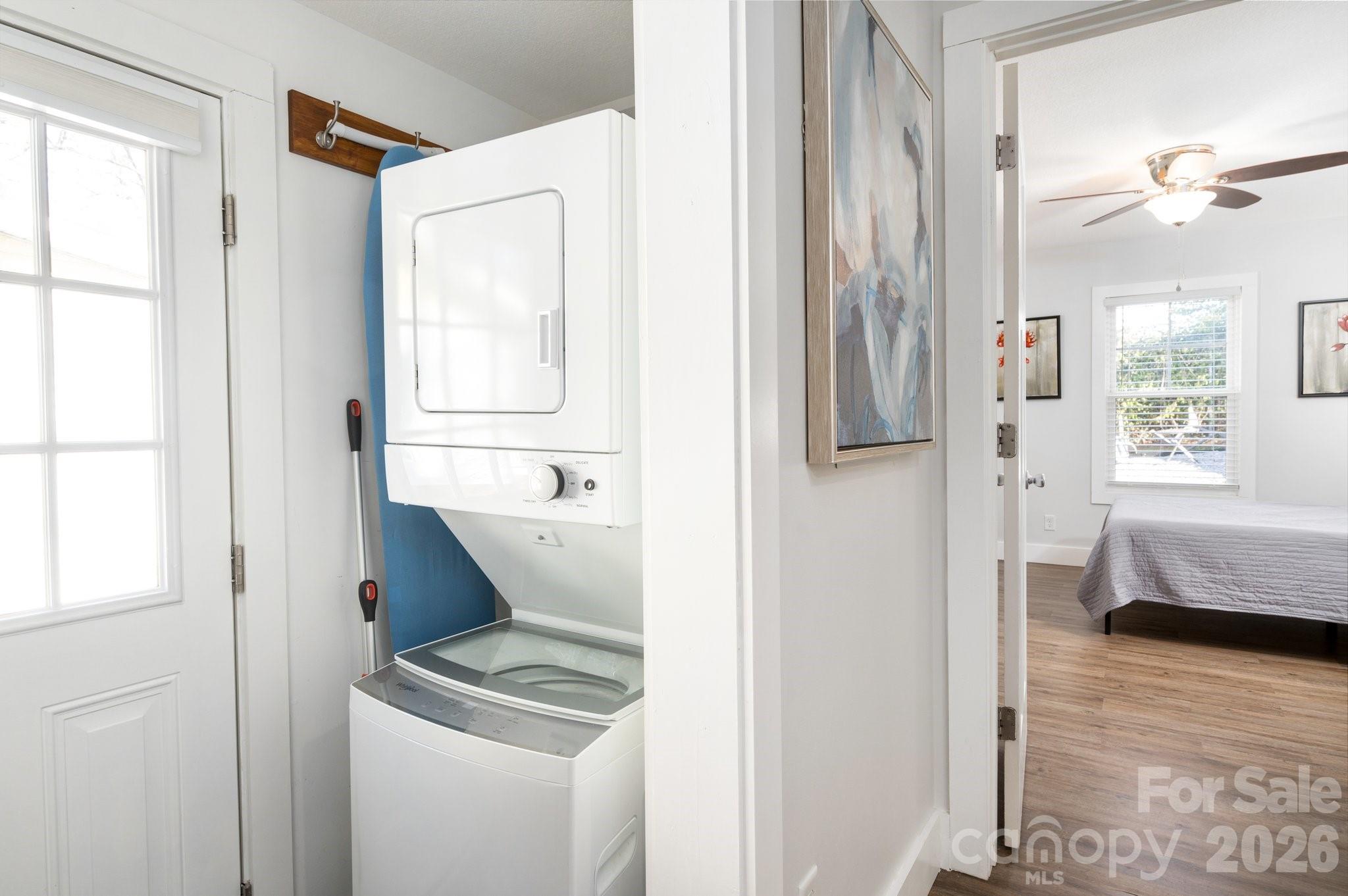 18 Oteen Park Place — Asheville