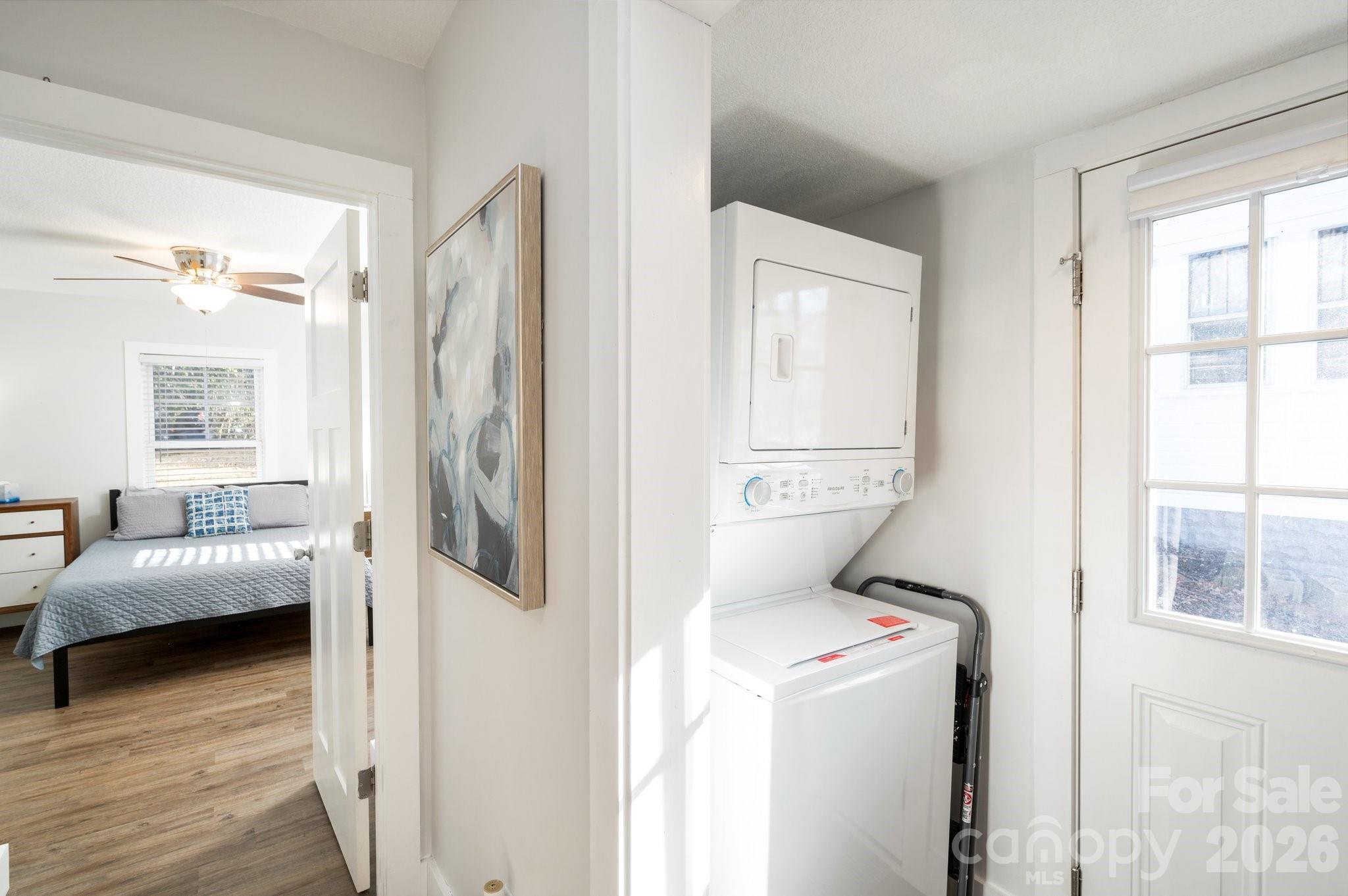 18 Oteen Park Place — Asheville